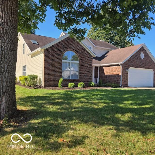 3017 Sable Ridge Lane Greenwood, IN 46142 - Photo 7 of 66 Gallery Image 7