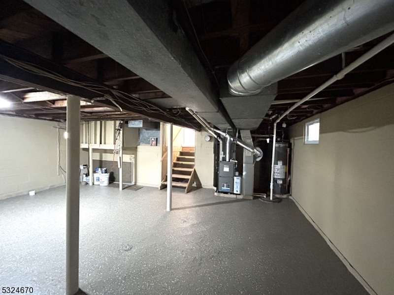 48 Glen Road Bridgewater, NJ 08805 - Photo 36 of 43 a view of empty room