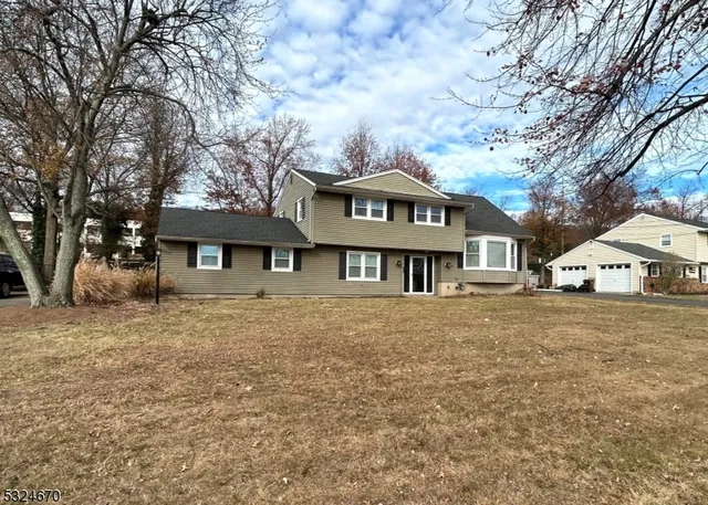 $3,850 | 48 Glen Road, Bridgewater, NJ 08805