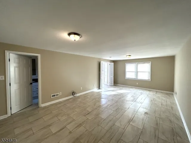 $3,850 | 48 Glen Road, Bridgewater, NJ 08805