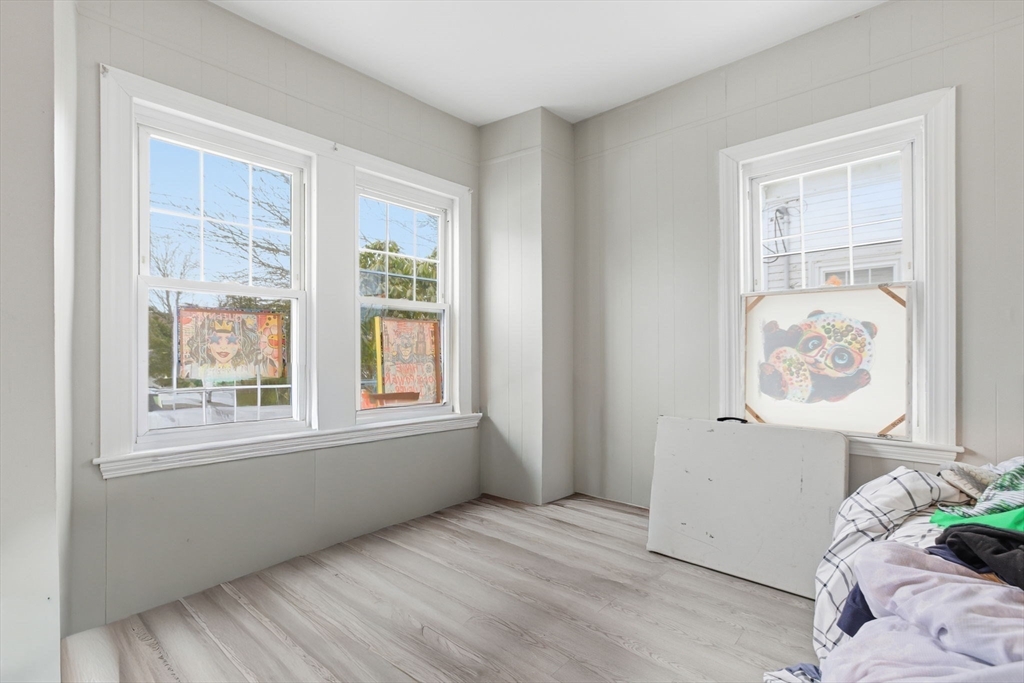 8 Laurel Street Whitman, MA 02382 - Photo 15 of 38