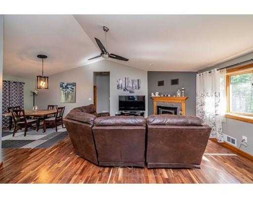 411 Turners Falls Road Montague, MA 01351 - Photo 12 of 28 Gallery Image 12