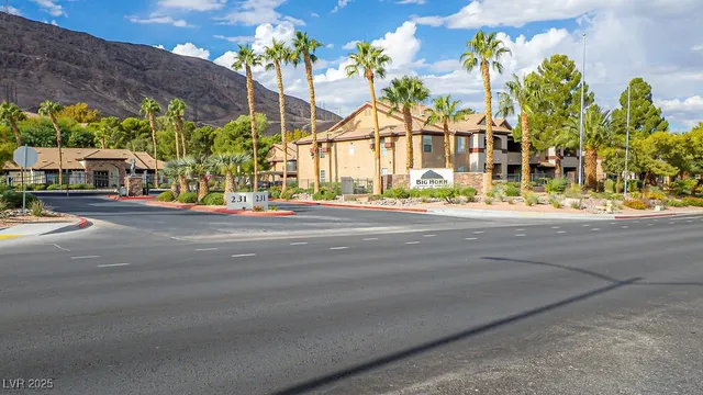 $1,395 | 231 West Horizon Ridge Parkway, Unit 728, Henderson, NV 89012