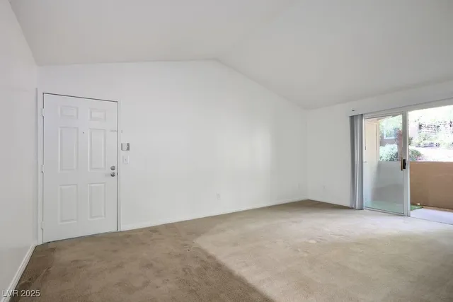 $1,395 | 231 West Horizon Ridge Parkway, Unit 728, Henderson, NV 89012
