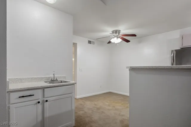$1,395 | 231 West Horizon Ridge Parkway, Unit 728, Henderson, NV 89012
