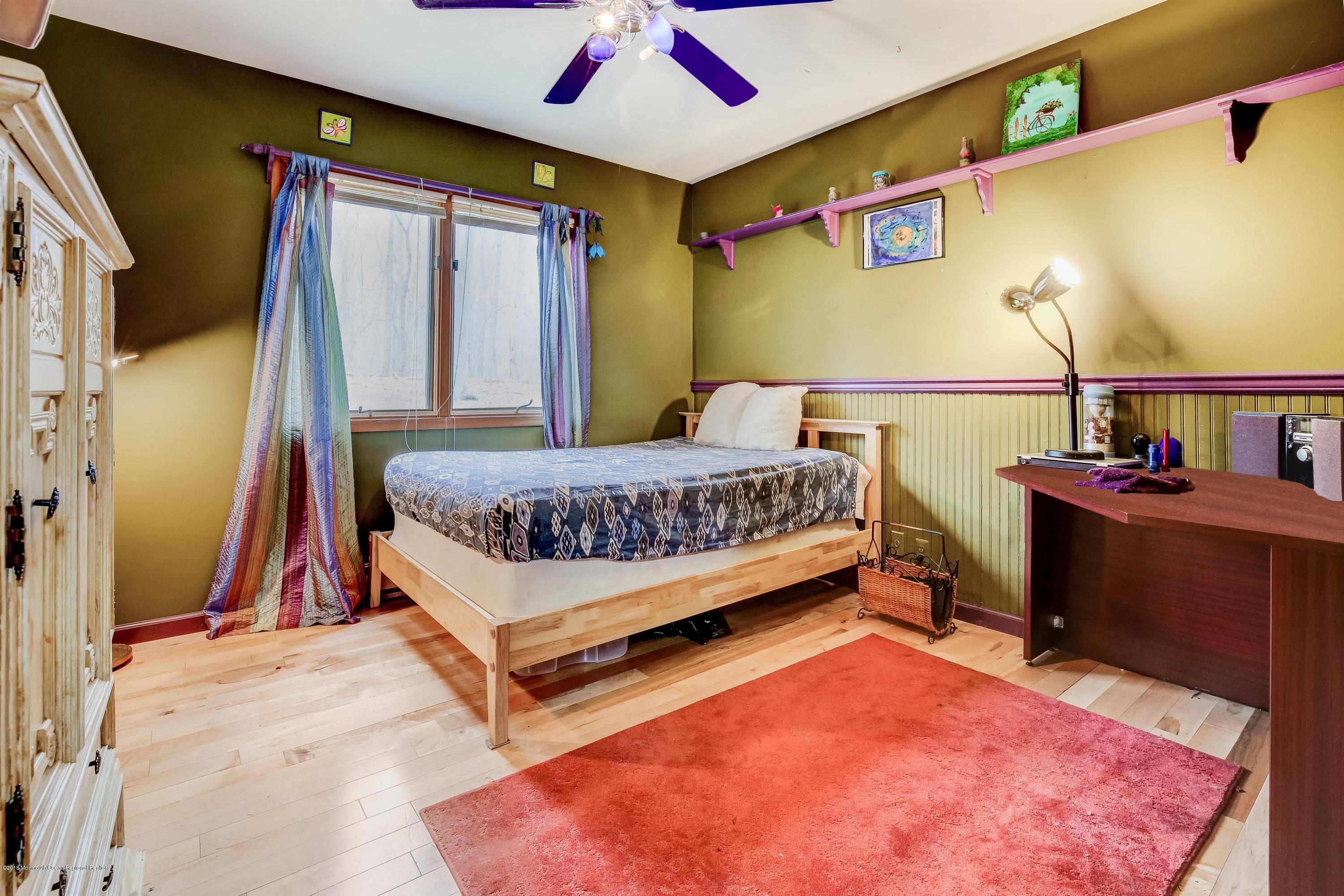 30 Rues Road Allentown, NJ 08501 - Photo 14 of 21 a room with a bed and a table