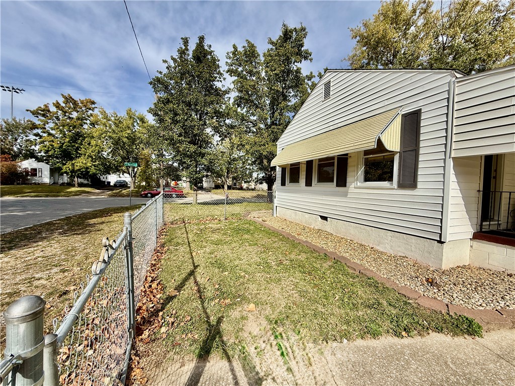 1451 West Marietta Street Decatur, IL 62522 - Photo 25 of 26