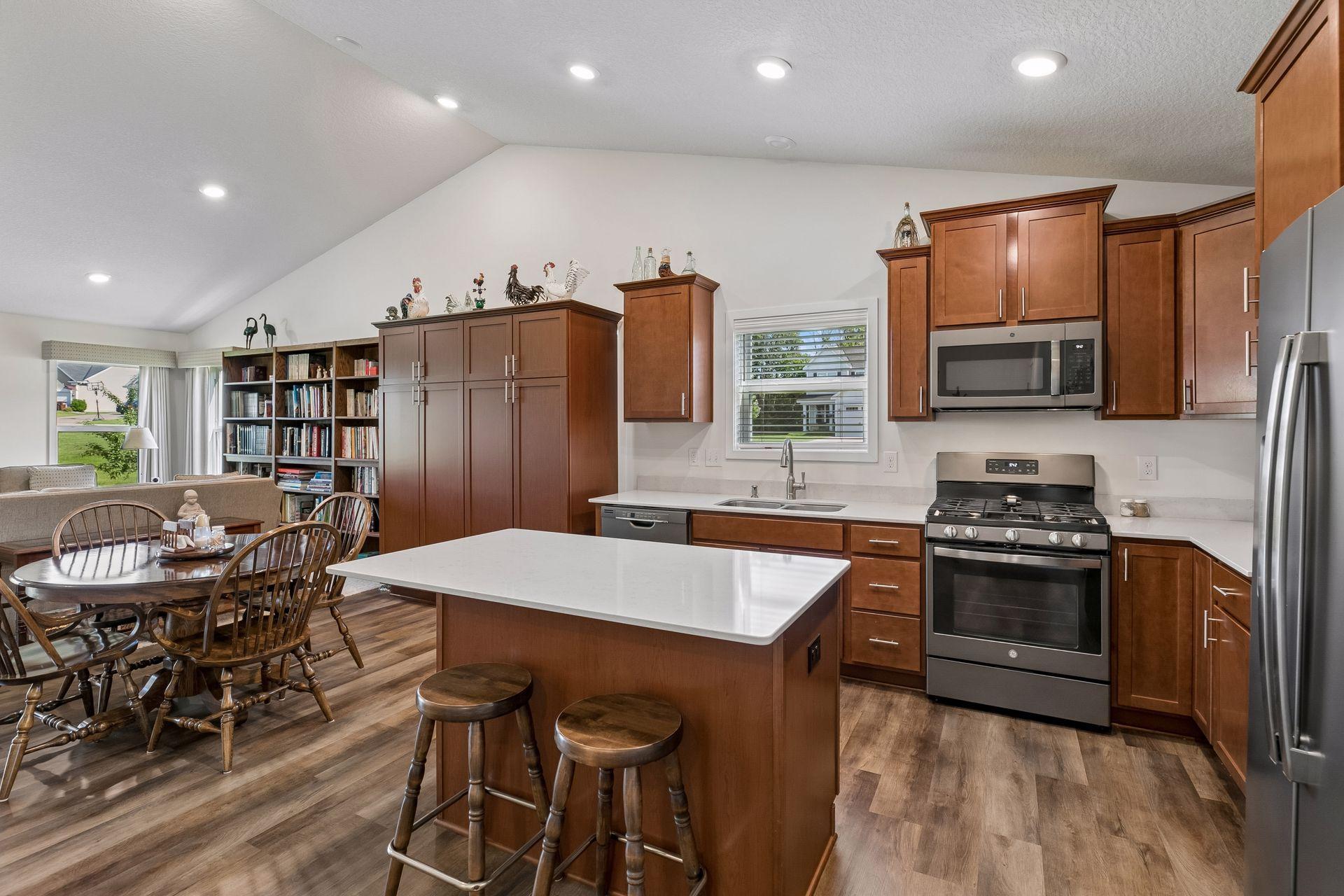 105 2nd Street Southwest Delano, MN 55328 - Photo 7 of 43