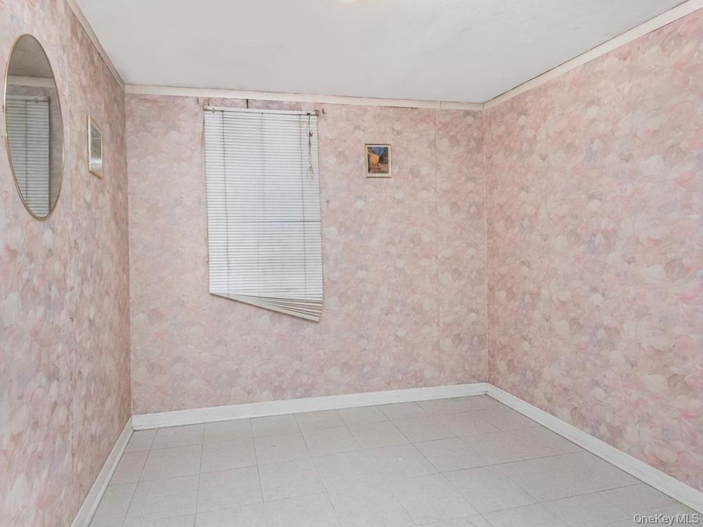 901 Harding Park Bronx, NY 10473 - Photo 10 of 24