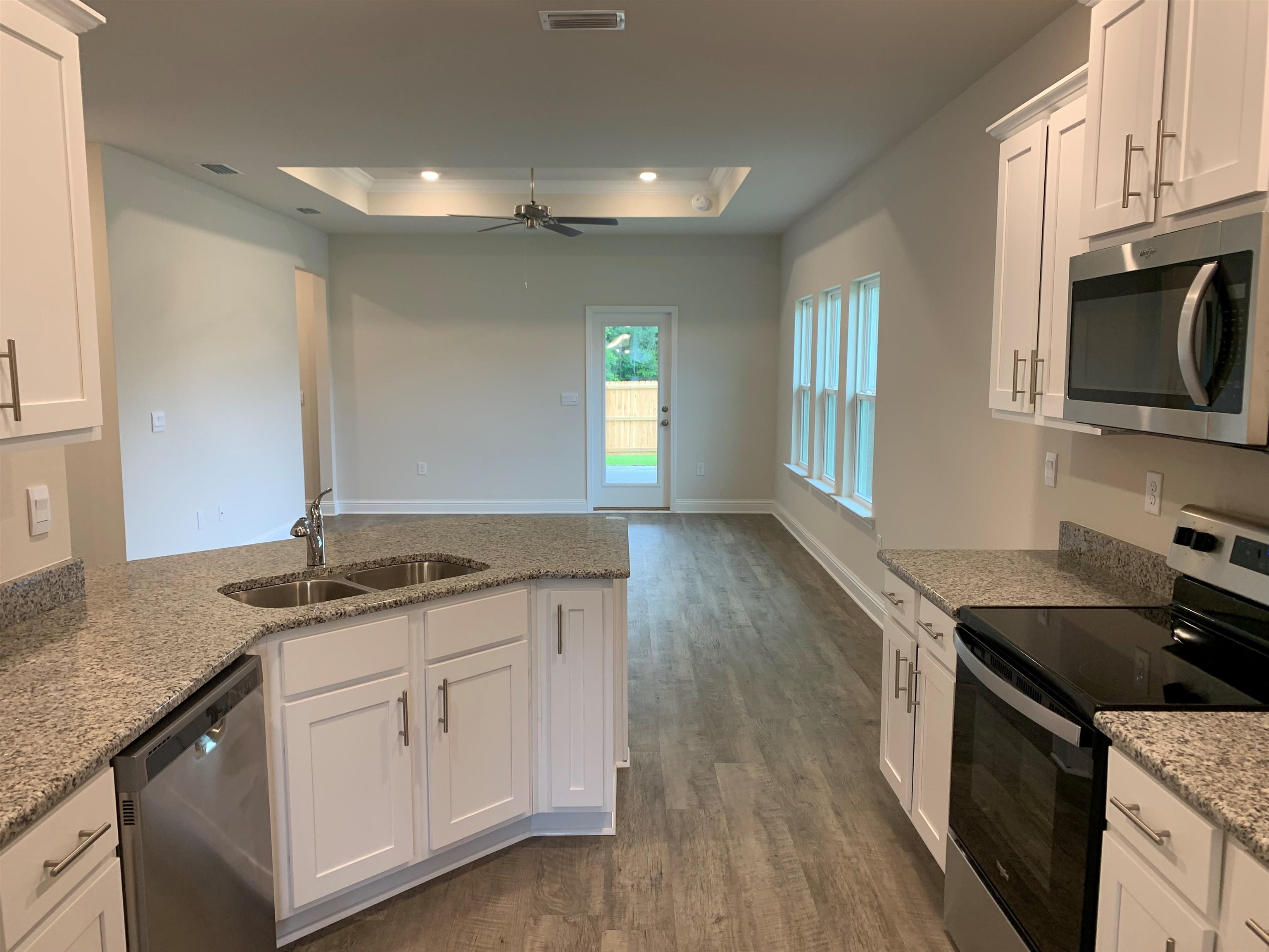 1394 Kairos Loop Foley, AL 36535 - Photo 5 of 18