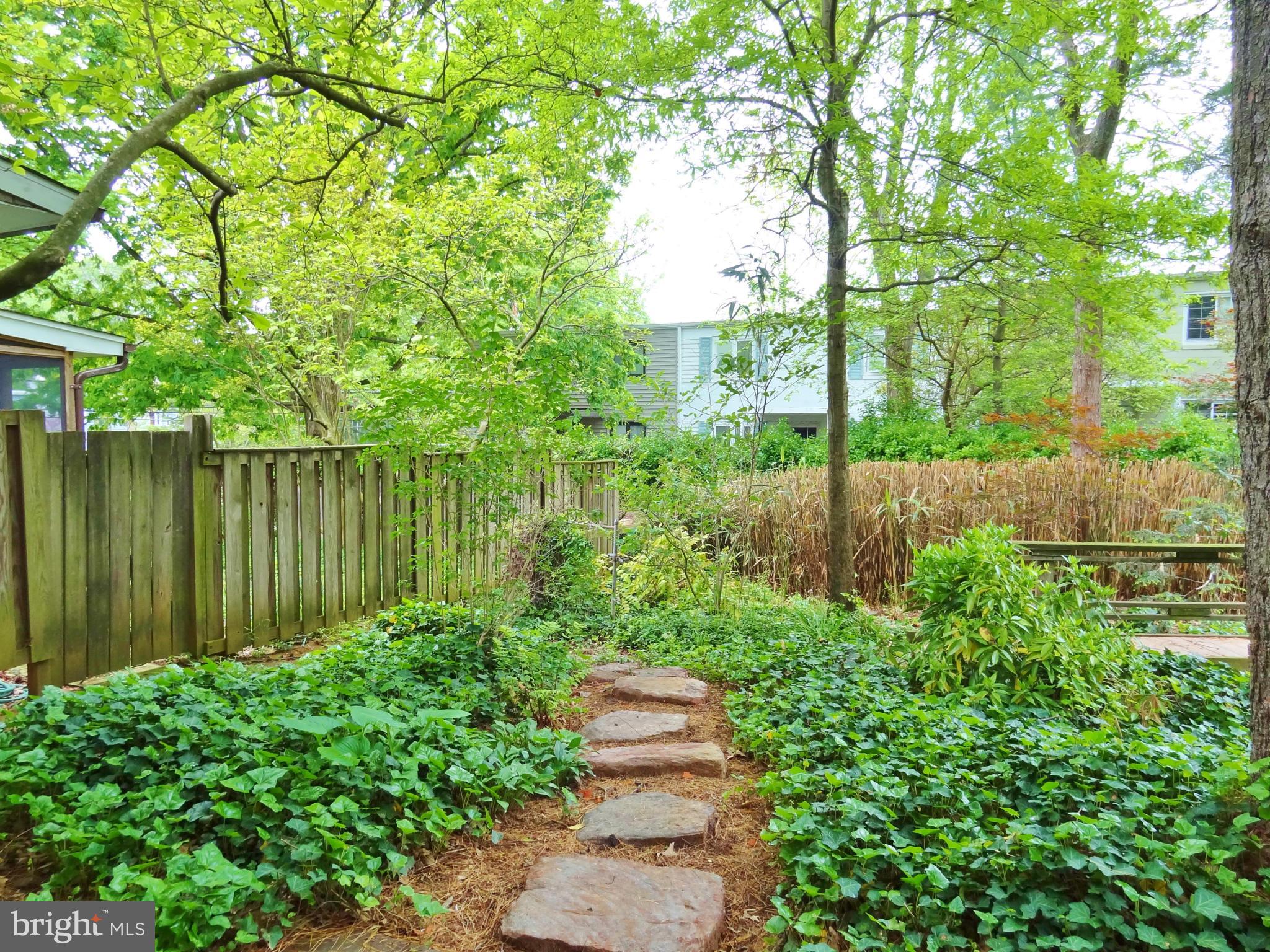 17 Ridge Road, Unit G Greenbelt, MD 20770 - Photo 11 of 16 Exterior (Rear)