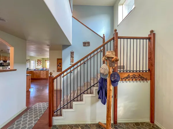 $819,000 | 719 Deer Meadow Way, Kettle Falls, WA 99141