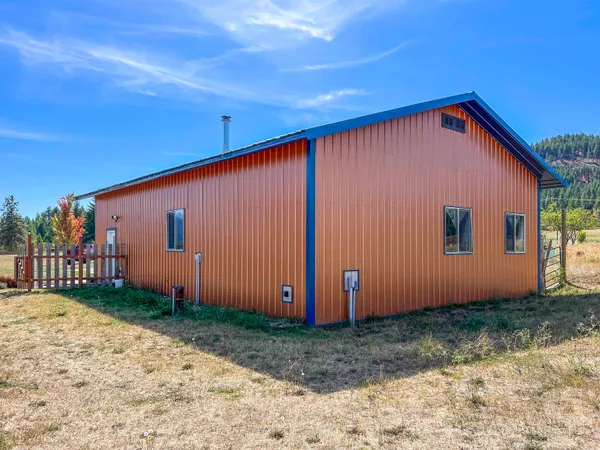 $819,000 | 719 Deer Meadow Way, Kettle Falls, WA 99141