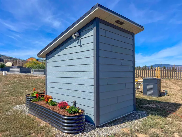 $819,000 | 719 Deer Meadow Way, Kettle Falls, WA 99141