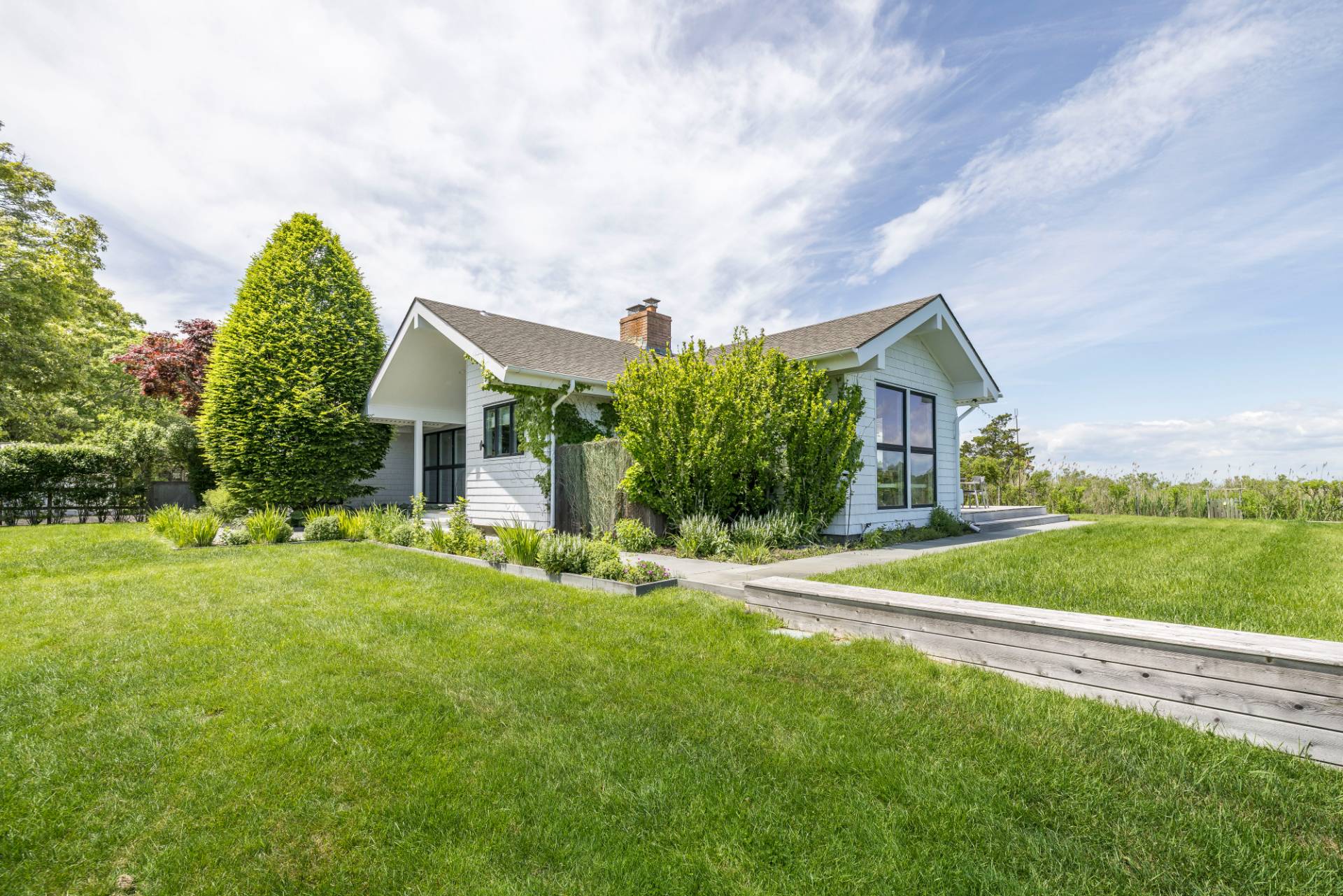 18 Island Road East Hampton, NY 11937 - Photo 22 of 31