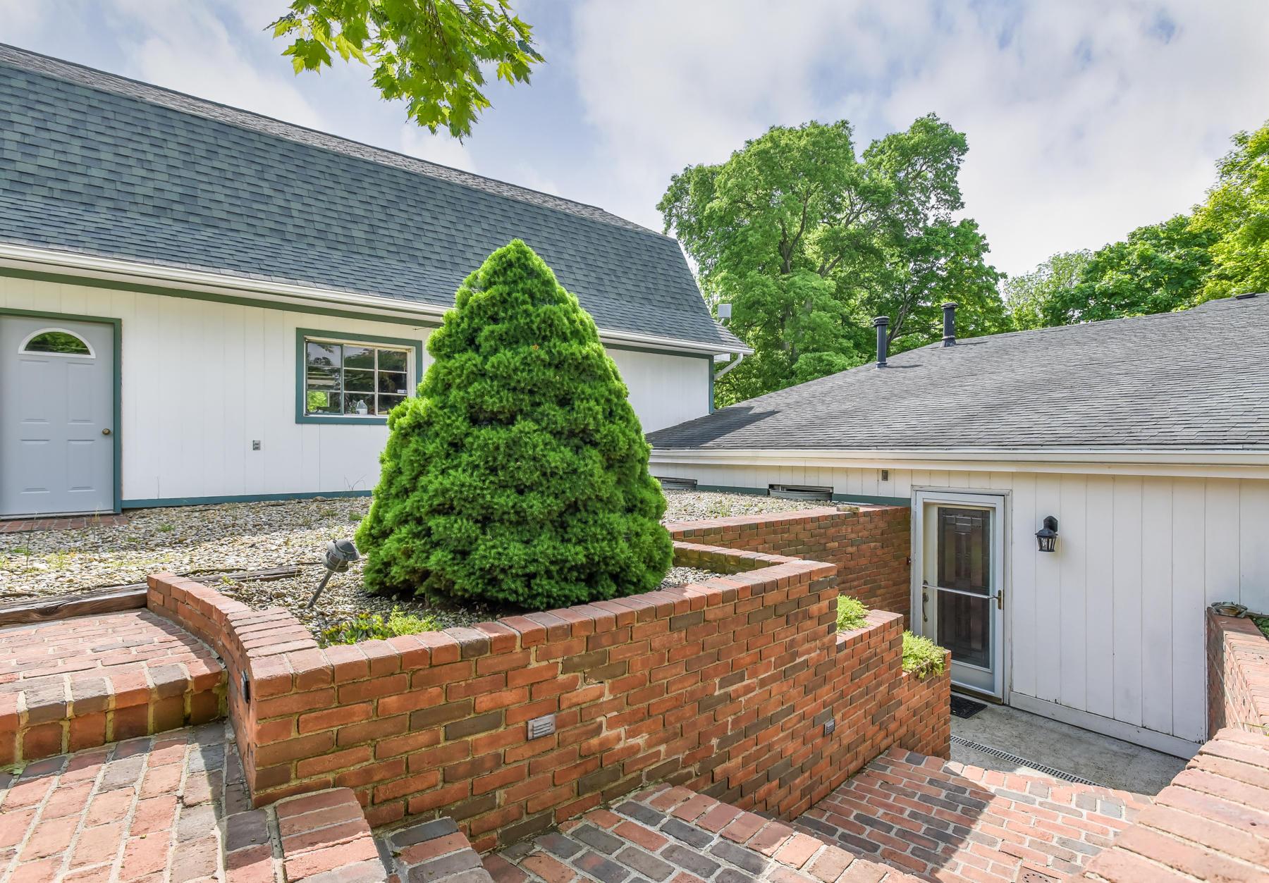421 Willey Road Delaware, OH 43015 - Photo 4 of 50