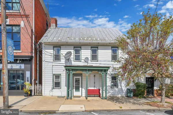 $75,000 | 15 West Market Street, Jonestown, PA 17038