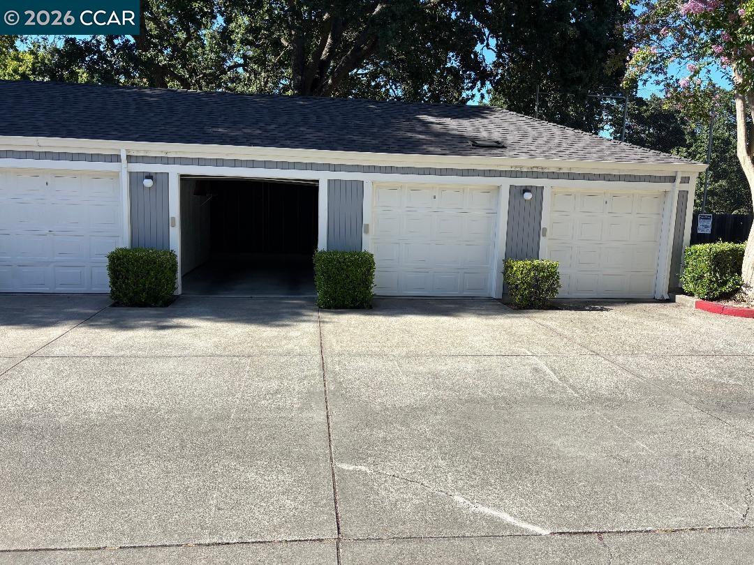 2590 Oak Road, Unit 250 Walnut Creek, CA 94597 - Photo 19 of 22
