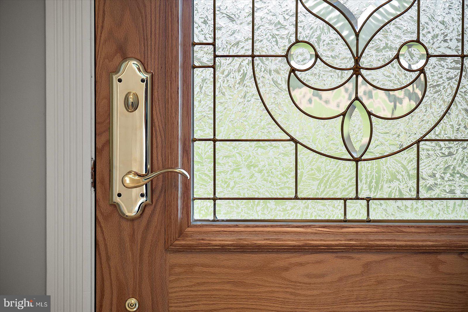 33915 Shockley Road Parsonsburg, MD 21849 - Photo 103 of 125 Elegant entryway with stained glass.