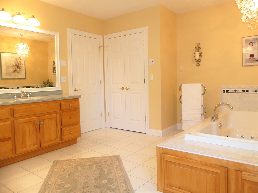 35 Thistle Road North Andover, MA 01845 - Photo 24 of 30 Gallery Image 24