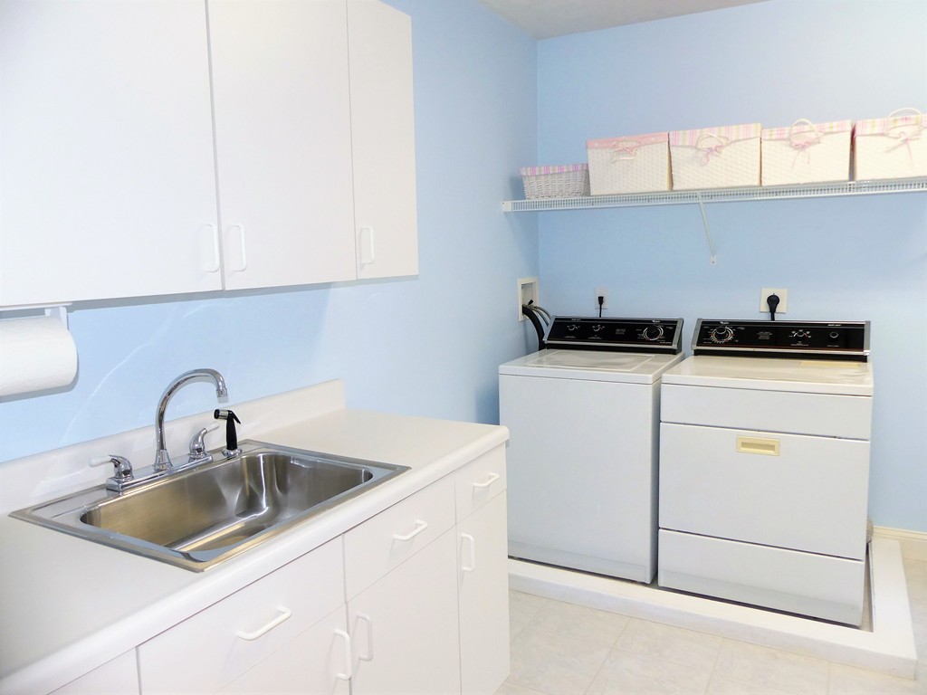 35 Thistle Road North Andover, MA 01845 - Photo 26 of 30 Gallery Image 26