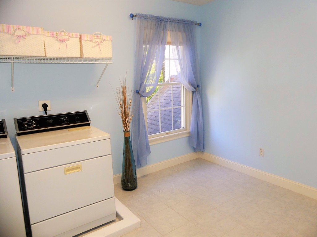 35 Thistle Road North Andover, MA 01845 - Photo 27 of 30 Gallery Image 27