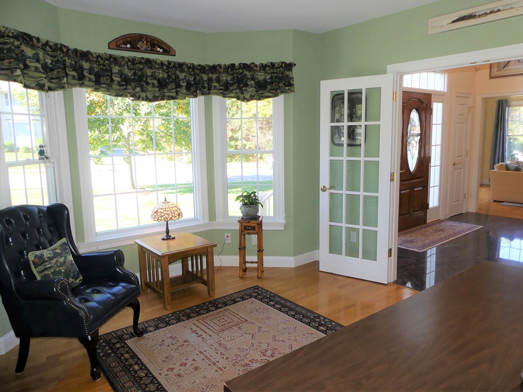 35 Thistle Road North Andover, MA 01845 - Photo 10 of 30 Gallery Image 10