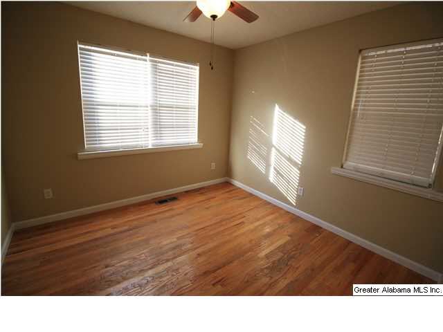 178 Ridgewood Drive Hayden, AL 35079 - Photo 9 of 24