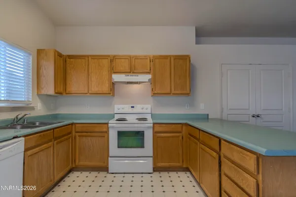 $379,000 | 430 Bramble Drive, Fernley, NV 89408