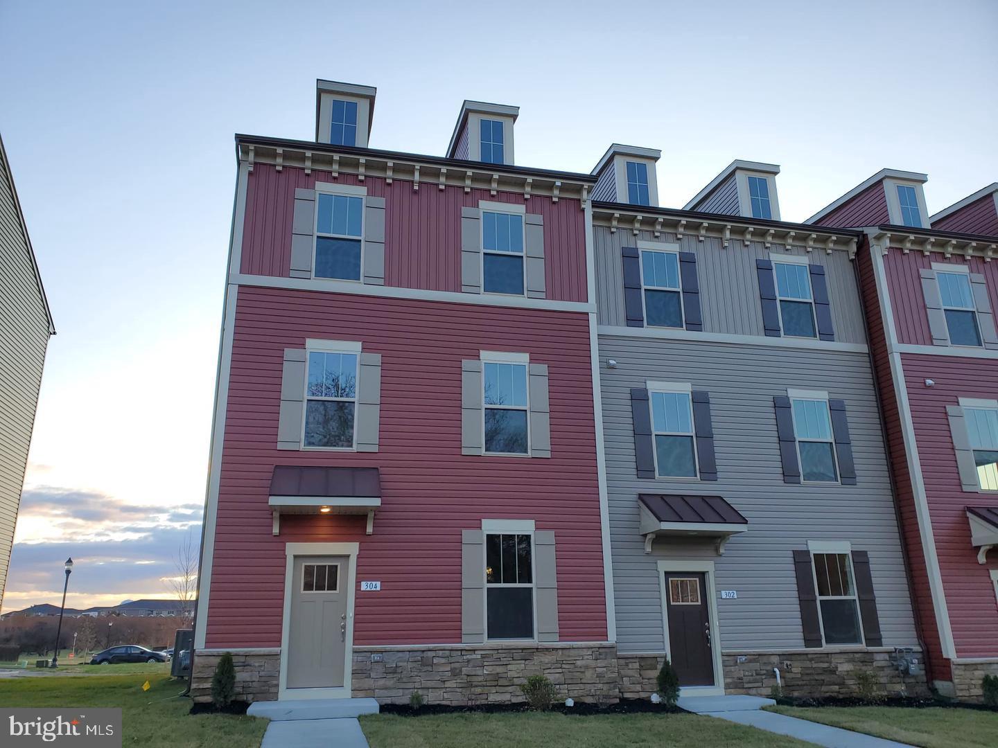 304 Faversham Place Frederick, MD 21701 - Photo 2 of 32 a front view of a building