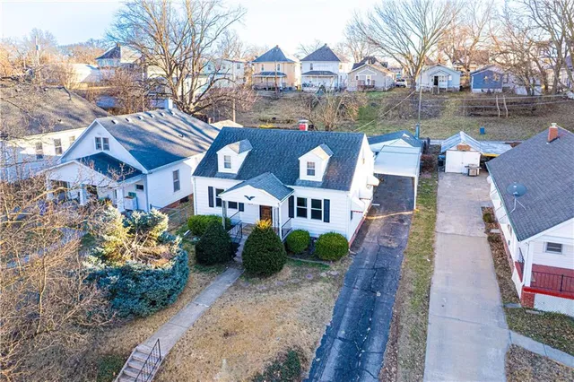 $154,900 | 3214 Penn Street, St. Joseph, MO 64507