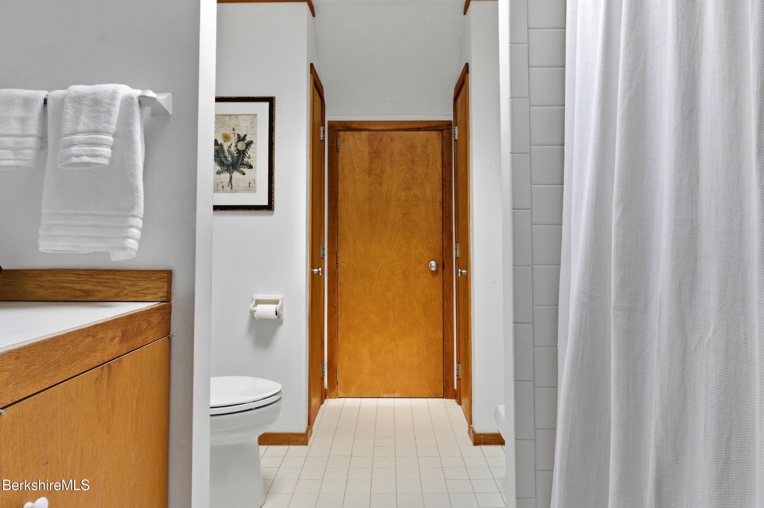 215 Old Stockbridge Road Lenox, MA 01240 - Photo 25 of 31 DSC00191