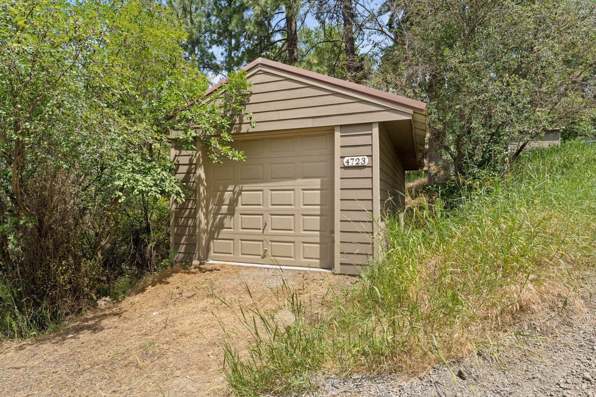 4723 South Glenrose Road Spokane, WA 99223 - Photo 33 of 48