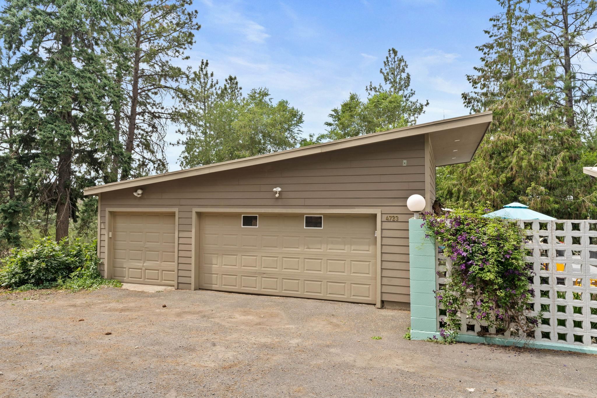 4723 South Glenrose Road Spokane, WA 99223 - Photo 35 of 48