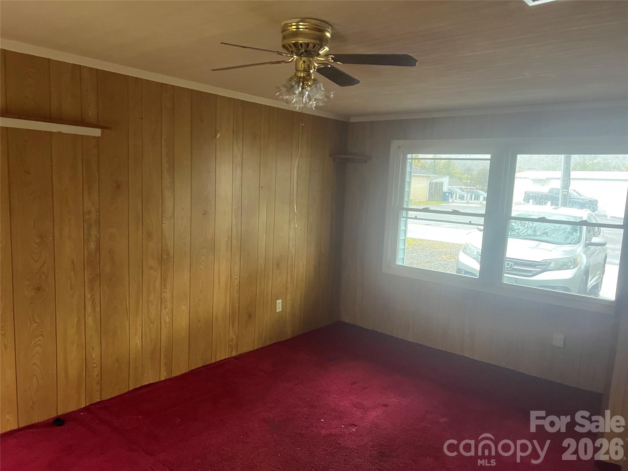243 Governors View Road Asheville, NC 28805 - Photo 31 of 35 Gallery Image 31