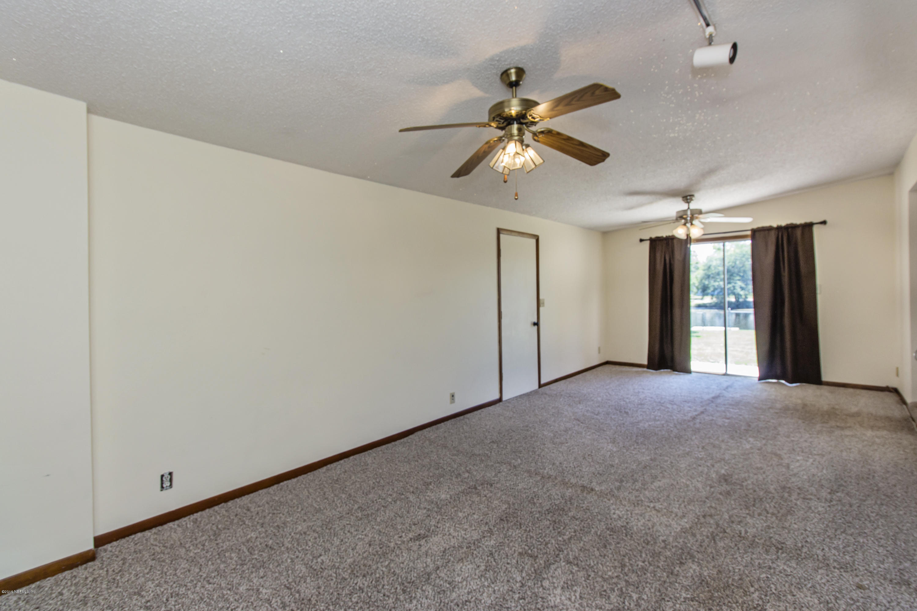 4159 Marianna Road Jacksonville, FL 32217 - Photo 11 of 25 009_Bonus Room