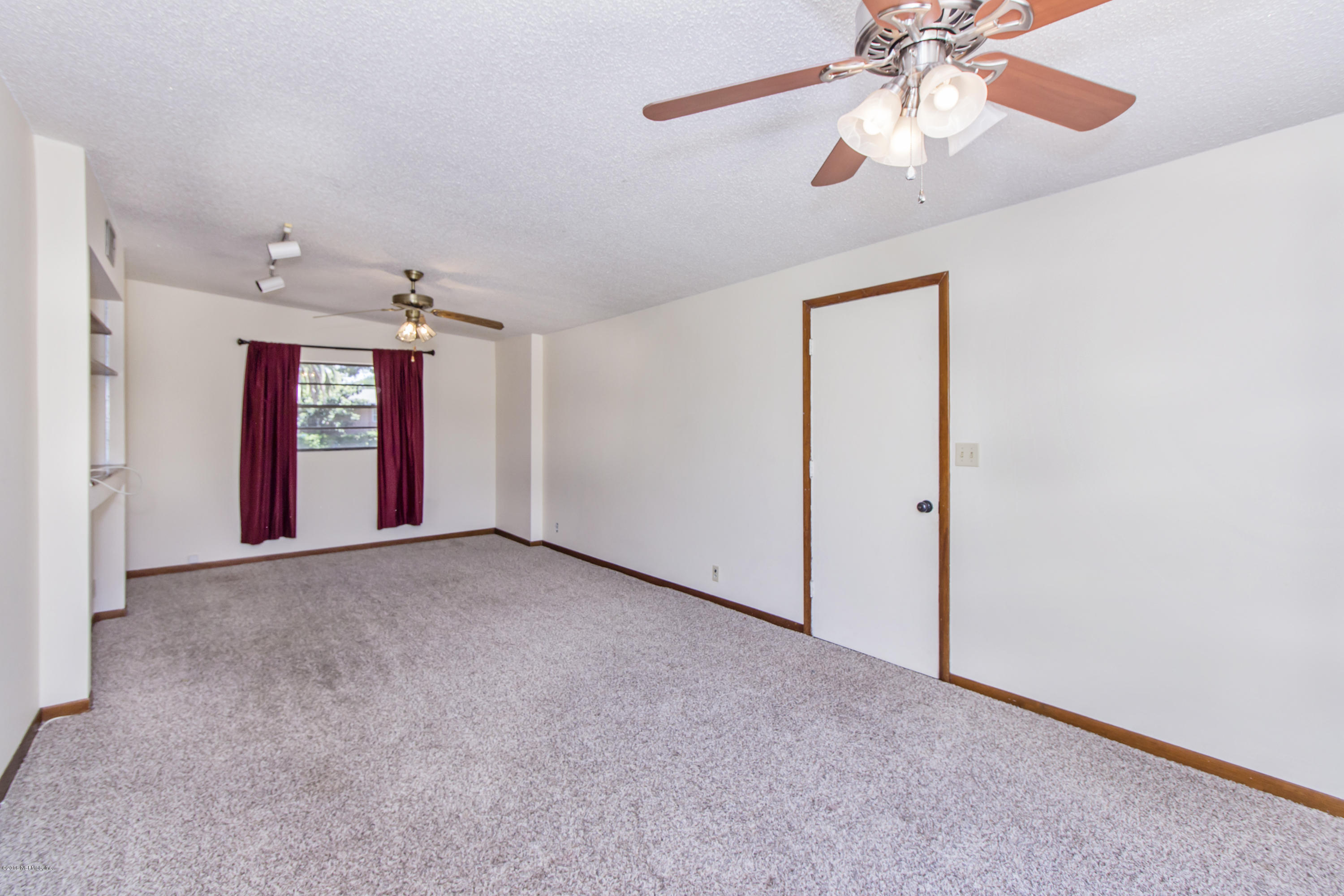 4159 Marianna Road Jacksonville, FL 32217 - Photo 12 of 25 007_Bonus Room