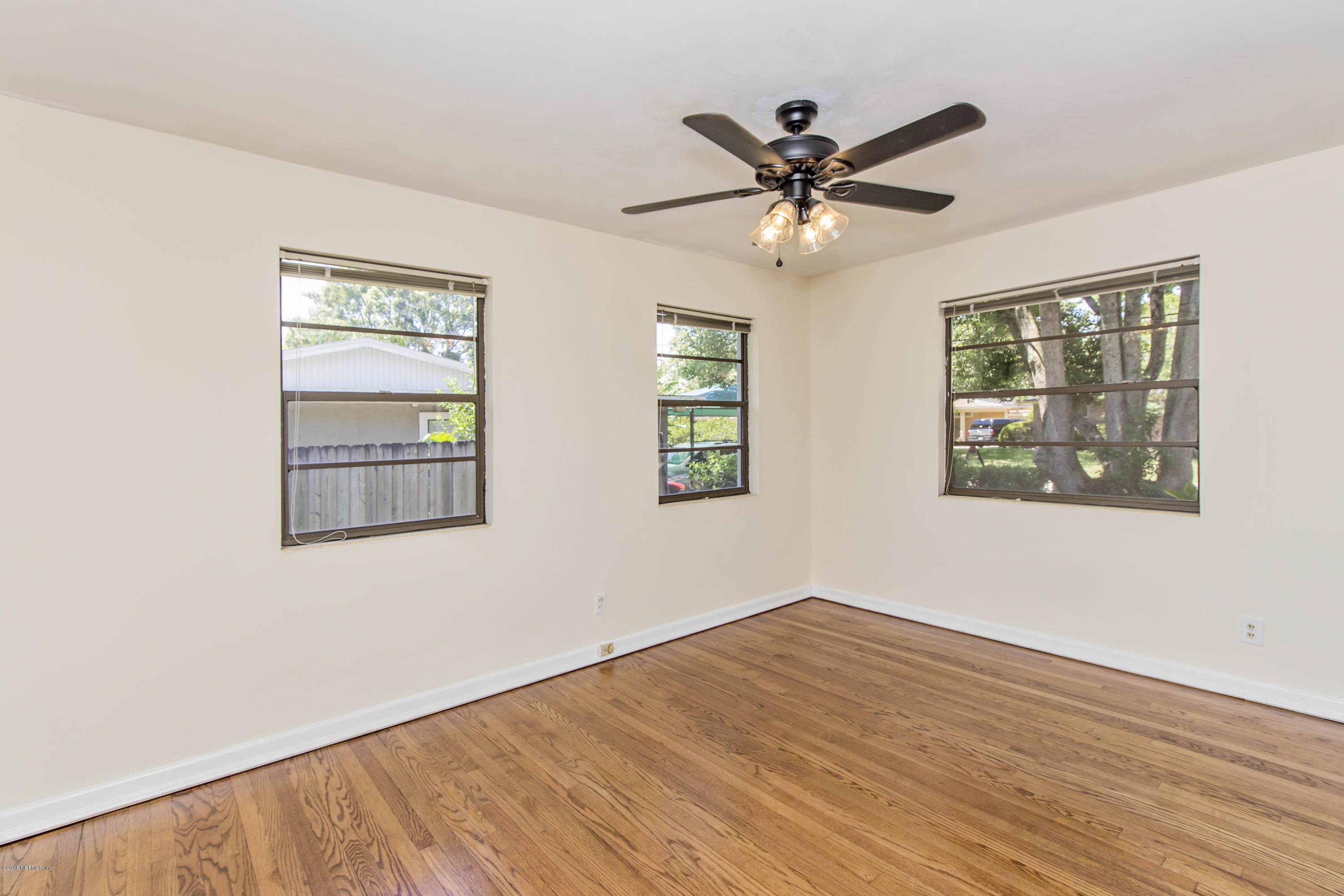 4159 Marianna Road Jacksonville, FL 32217 - Photo 13 of 25 022_Master Bedroom