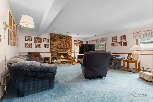$489,900 | 1124 Anvil Court, Addison, IL 60101