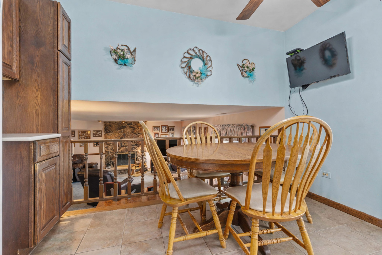 1124 Anvil Court Addison, IL 60101 - Photo 10 of 43