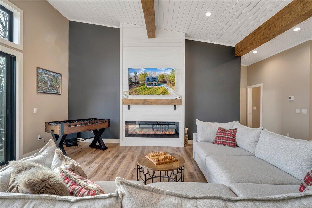 5 Reserve Road Moneta, VA 24121 - Photo 25 of 95 a living room with furniture and a couch