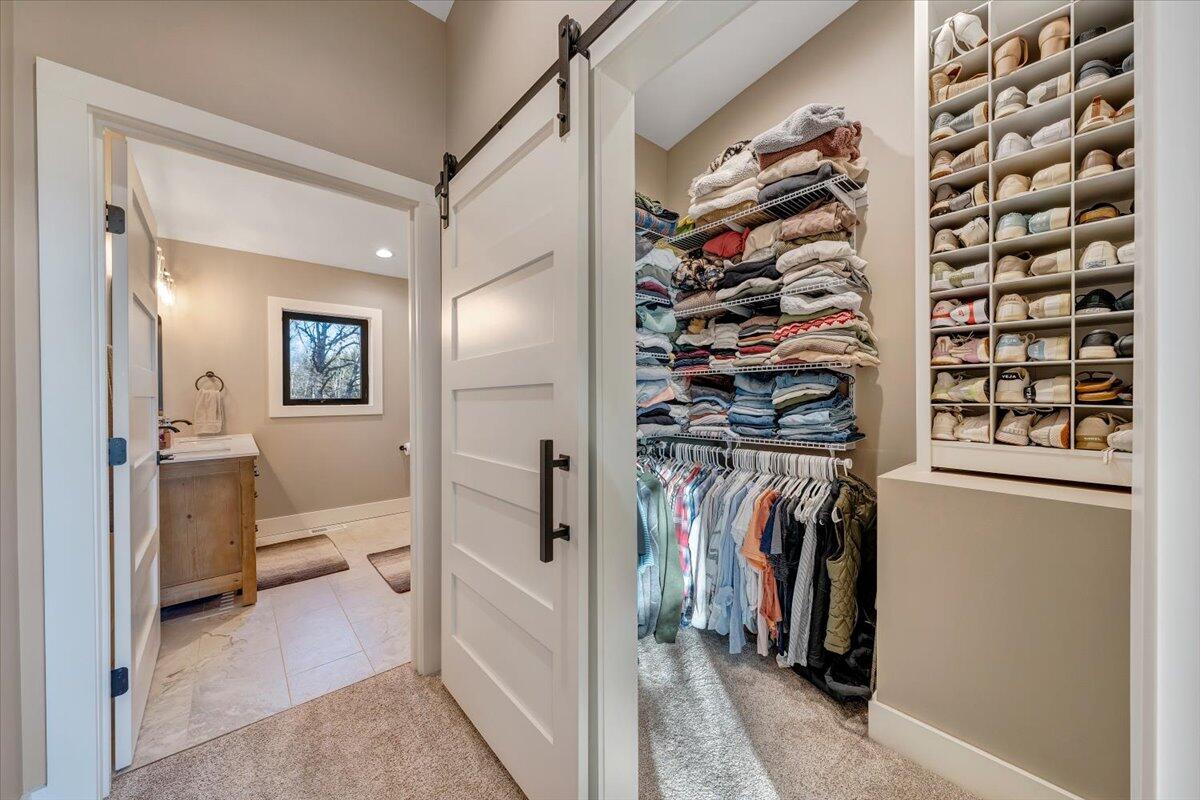 5 Reserve Road Moneta, VA 24121 - Photo 41 of 95 Primary Closet