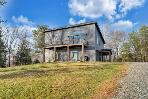 $599,900 | 5 Reserve Road, Moneta, VA 24121
