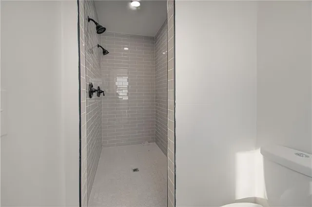 $475,000 | 14655 Gale Road, Smithville, MO 64089