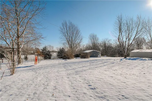 $475,000 | 14655 Gale Road, Smithville, MO 64089