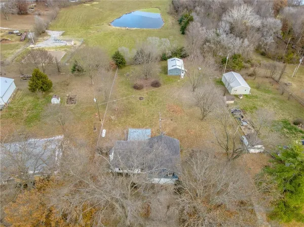 $450,000 | 14655 Gale Road, Smithville, MO 64089