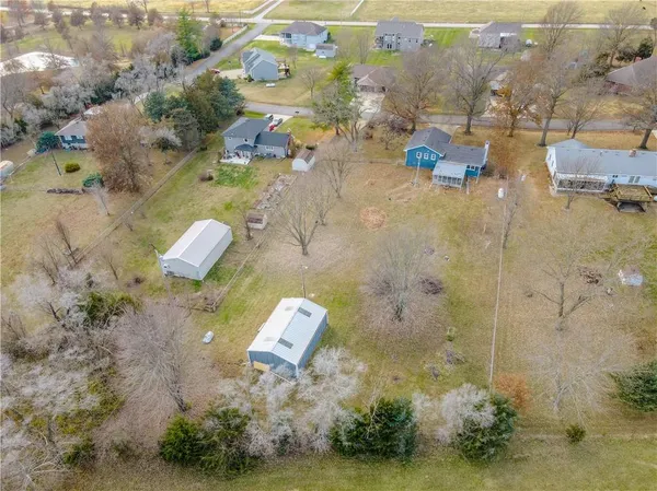 $450,000 | 14655 Gale Road, Smithville, MO 64089