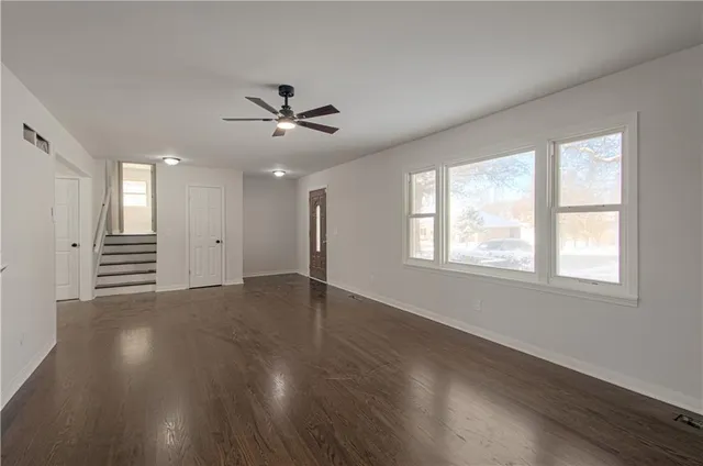 $475,000 | 14655 Gale Road, Smithville, MO 64089