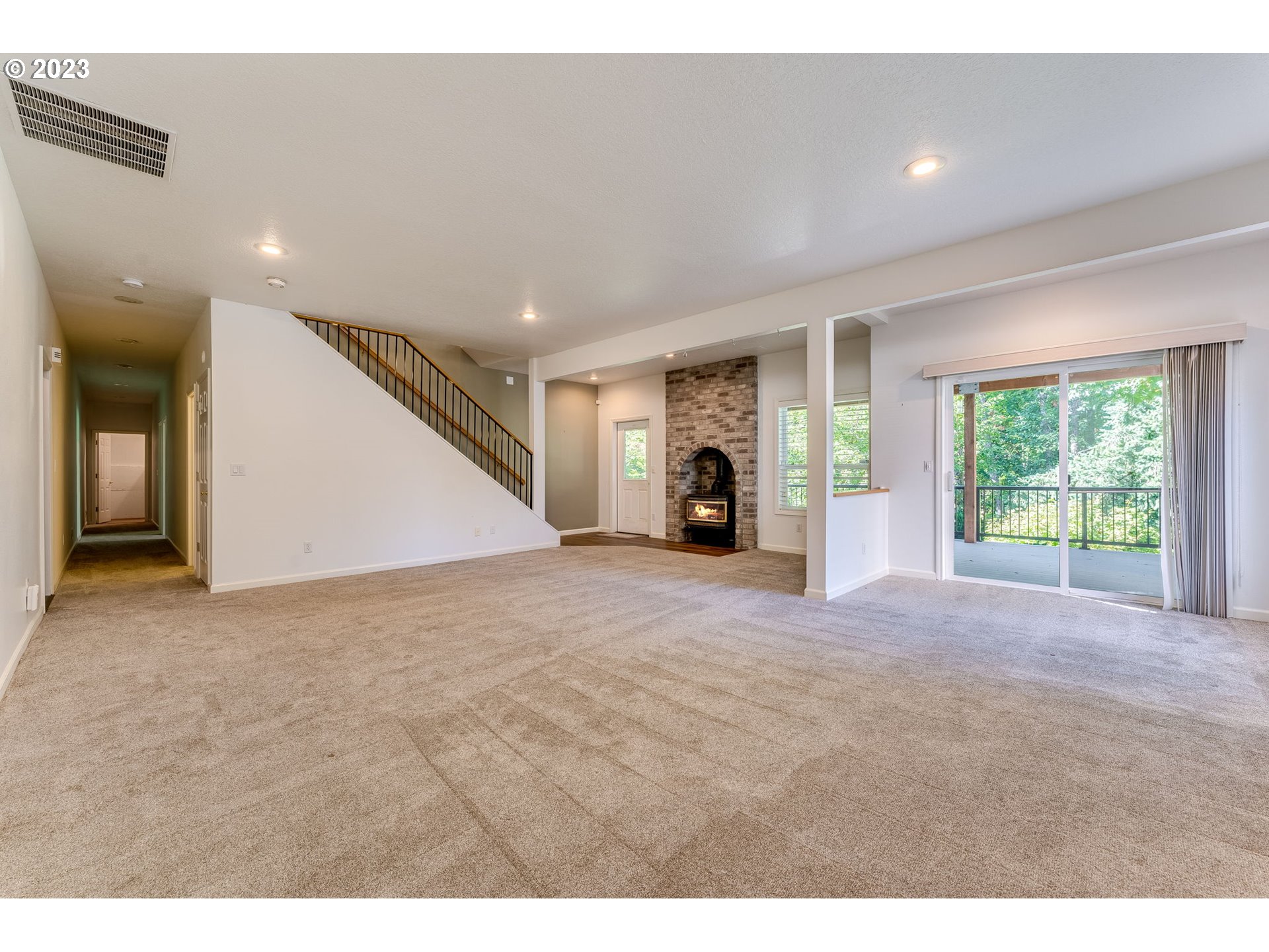 13525 Southwest Mountain Ridge Court Tigard, OR 97224 - Photo 30 of 43 Gallery Image 30