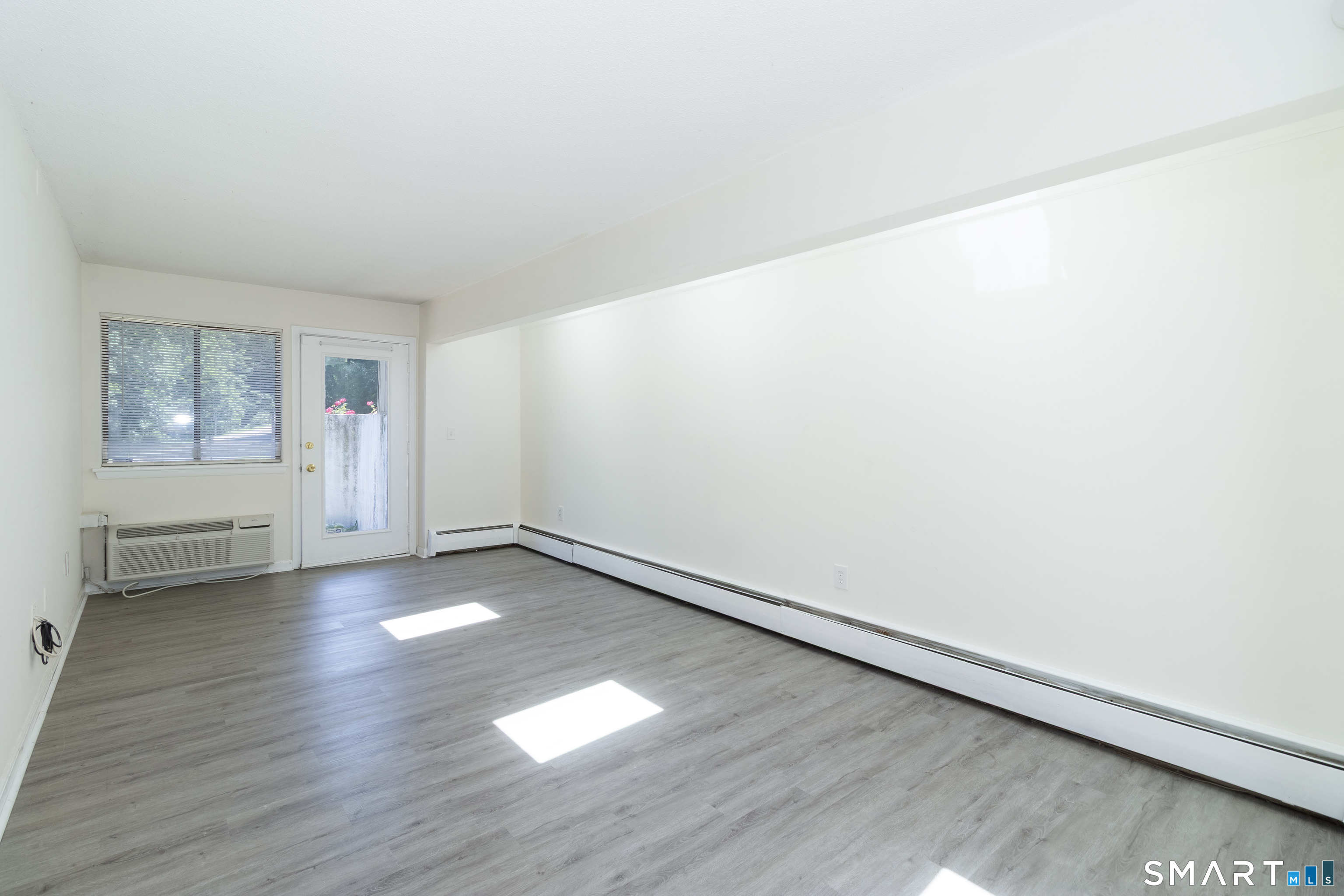 175 Mill Pond Road, Unit 101 Hamden, CT 06514 - Photo 5 of 18